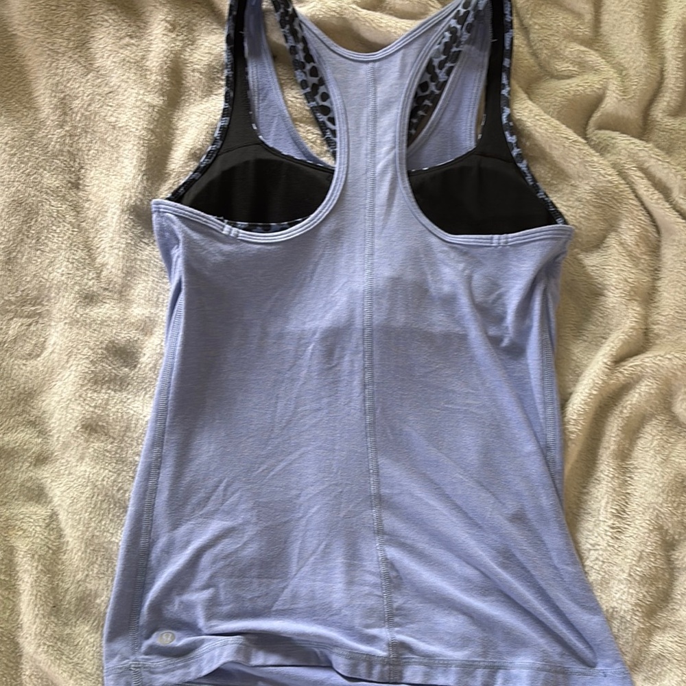 Lululemon Athletica Blue and Gray Fitted Sleeveless Tank Top - Picture 2 of 7